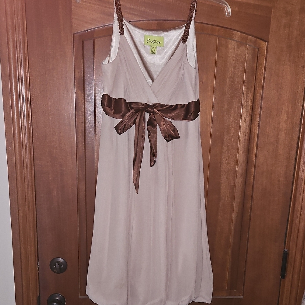 Elegant Beige Midi Dress with Brown Accents